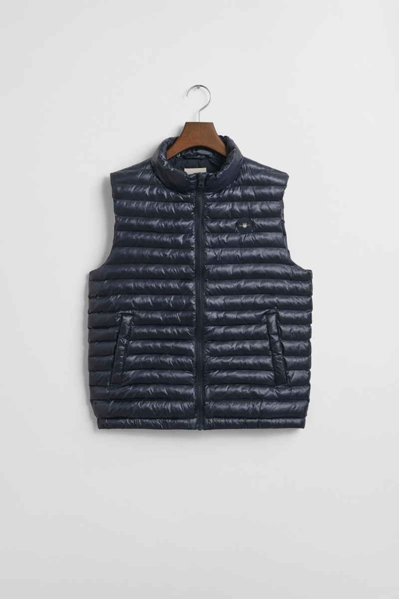 E-shop VESTA GANT SHINY LIGHT PADDED VEST EVENING BLUE