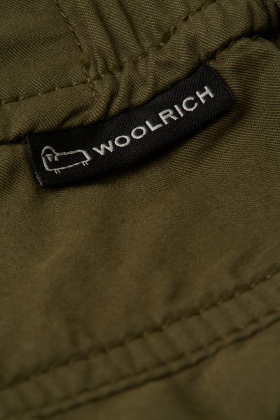 RÖVIDNADRÁG WOOLRICH GABARDINE CARGO SHORTS - Kép 3