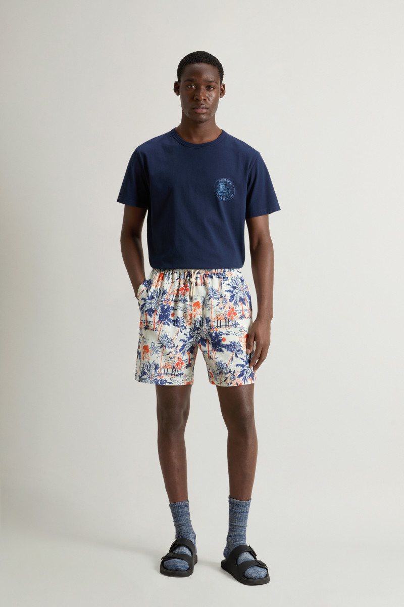 Šortky Woolrich Printed Rayon Shorts White Hawaiian