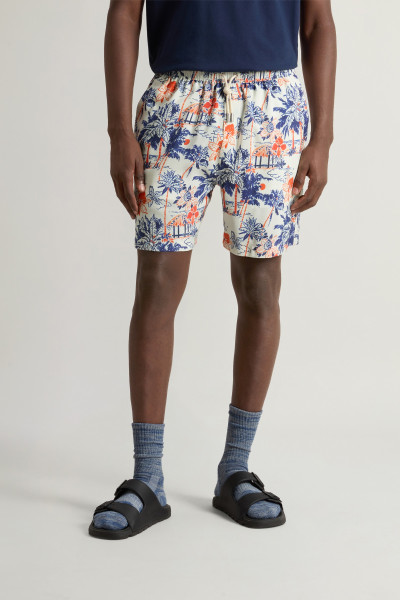 RÖVIDNADRÁG WOOLRICH PRINTED RAYON SHORTS - Kép 2