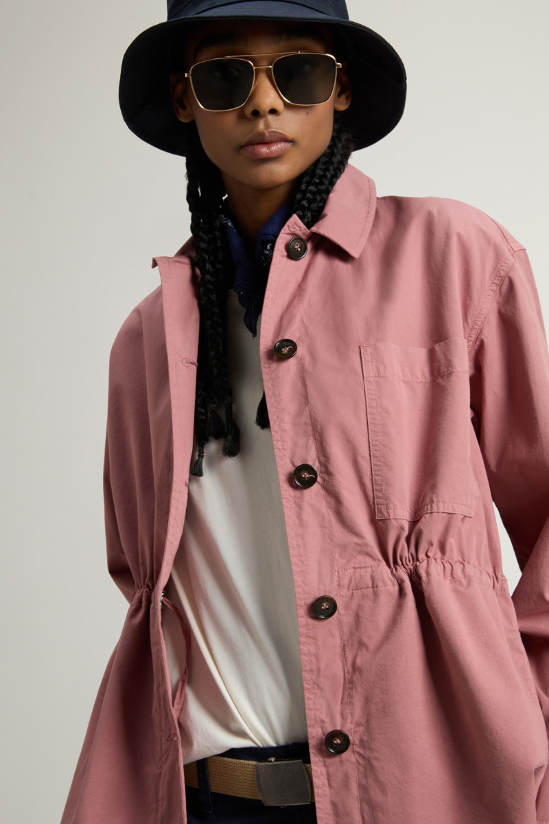 Košeľa Woolrich Gabardine Overshirt Withered Rose