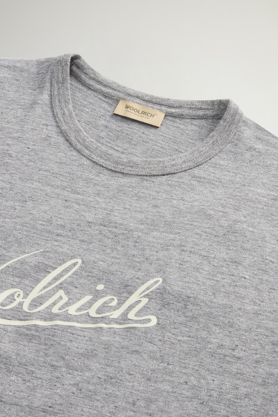 TRIČKO WOOLRICH MOULINE JERSEY LOGO T-SHIRT - Fotografie č. 6