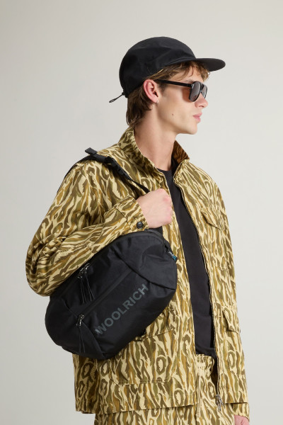 BUNDA WOOLRICH CAMO COTTON LINEN JACKET - Fotografie č. 4