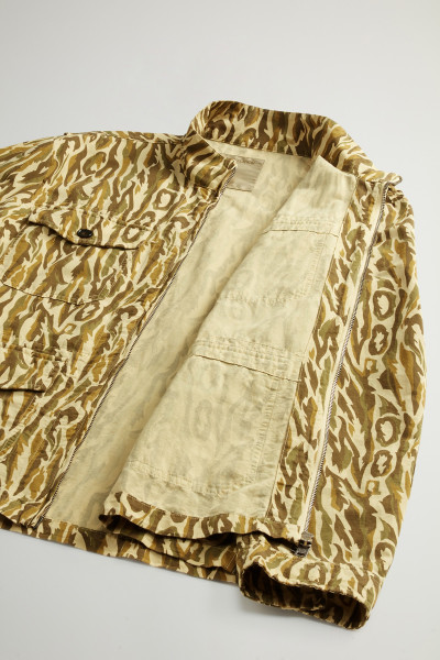 BUNDA WOOLRICH CAMO COTTON LINEN JACKET - Fotografie č. 8