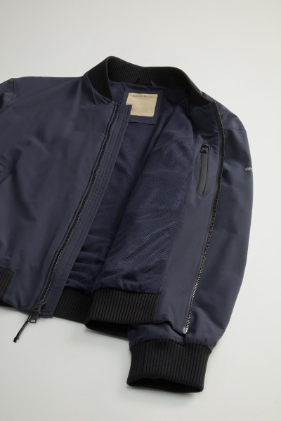 BUNDA WOOLRICH MATT STRETCH BOMBER - Fotografie č. 8