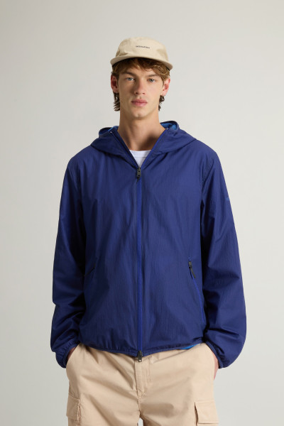 BUNDA WOOLRICH ULTRALIGHT HOODED JACKET - Fotografia č. 1