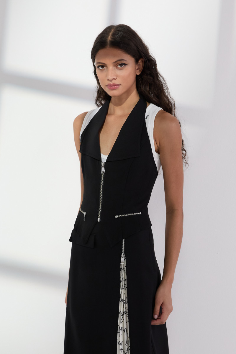 Blúz Karl Lagerfeld Waistcoat Zip Blouse Black