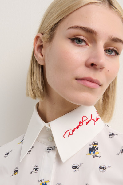 HALENKA KARL LAGERFELD KL X DISNEY AOP BLOUSE - Fotografie č. 3