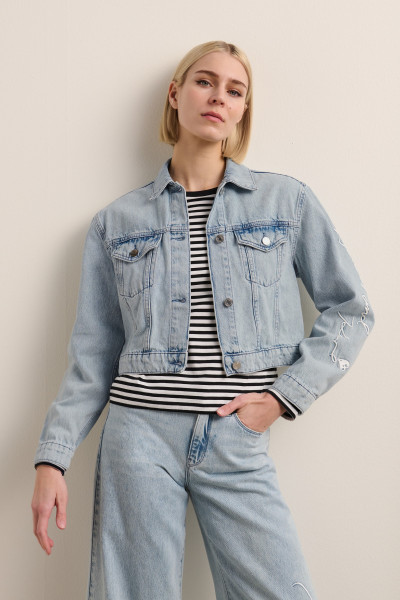 BUNDA KARL LAGERFELD KL X DISNEY DENIM JACKET - Fotografie č. 1