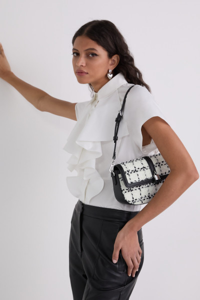 KABELKA KARL LAGERFELD K/AUTOGRAPH PADLOCK SB BOUCLE - Fotografie č. 2