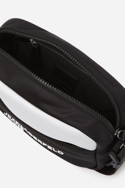 CROSSBODY KARL LAGERFELD JEANS KLJ ESSENTIAL NYLON CB B/W - Fotografie č. 3