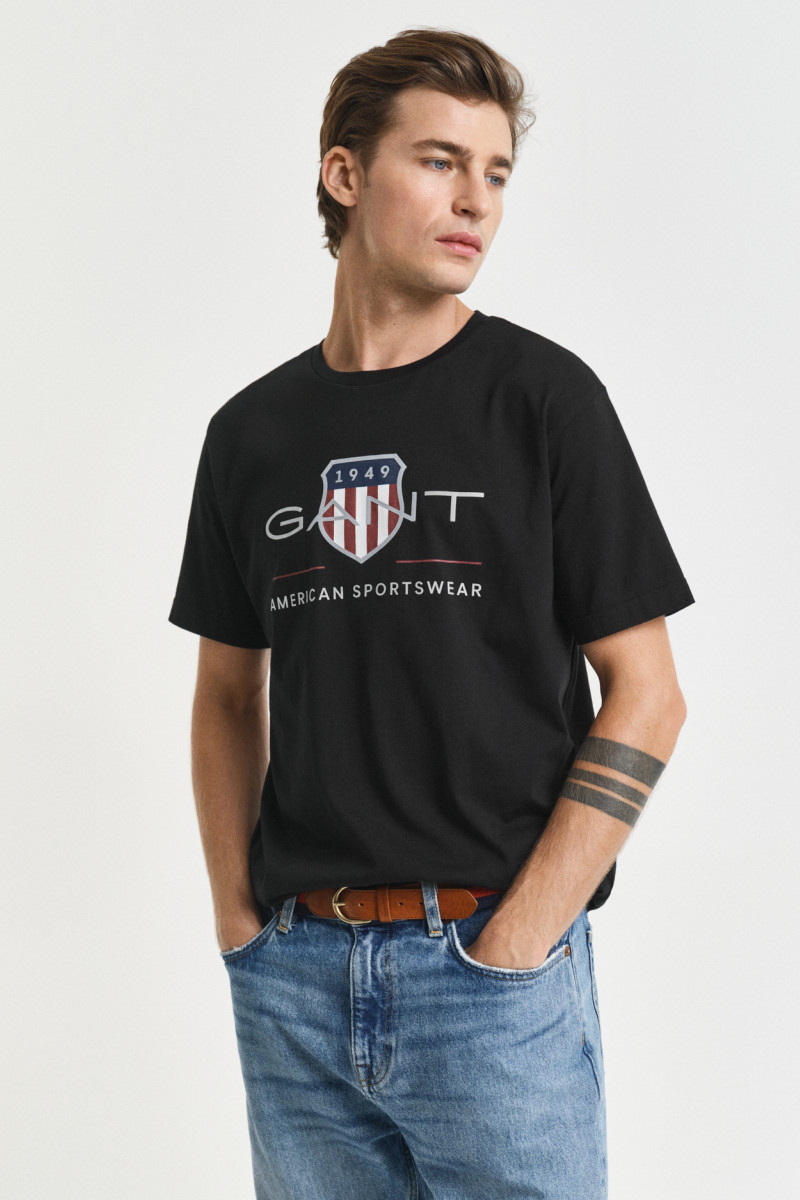 TRIČKO GANT REG ARCHIVE SHIELD SS T-SHIRT BLACK
