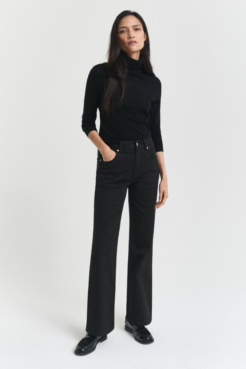 DŽÍNY GANT BLACK SLIM FLARE JEANS BLACK