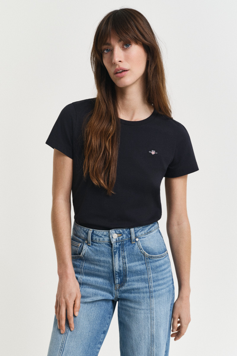 TRIČKO GANT REG SHIELD SS T-SHIRT BLACK