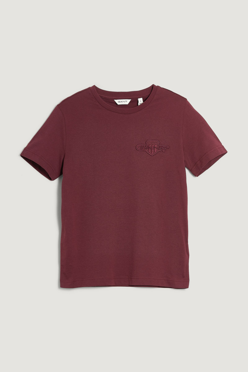E-shop TRIČKO GANT REG TONAL SHIELD SS T-SHIRT PLUM WINE