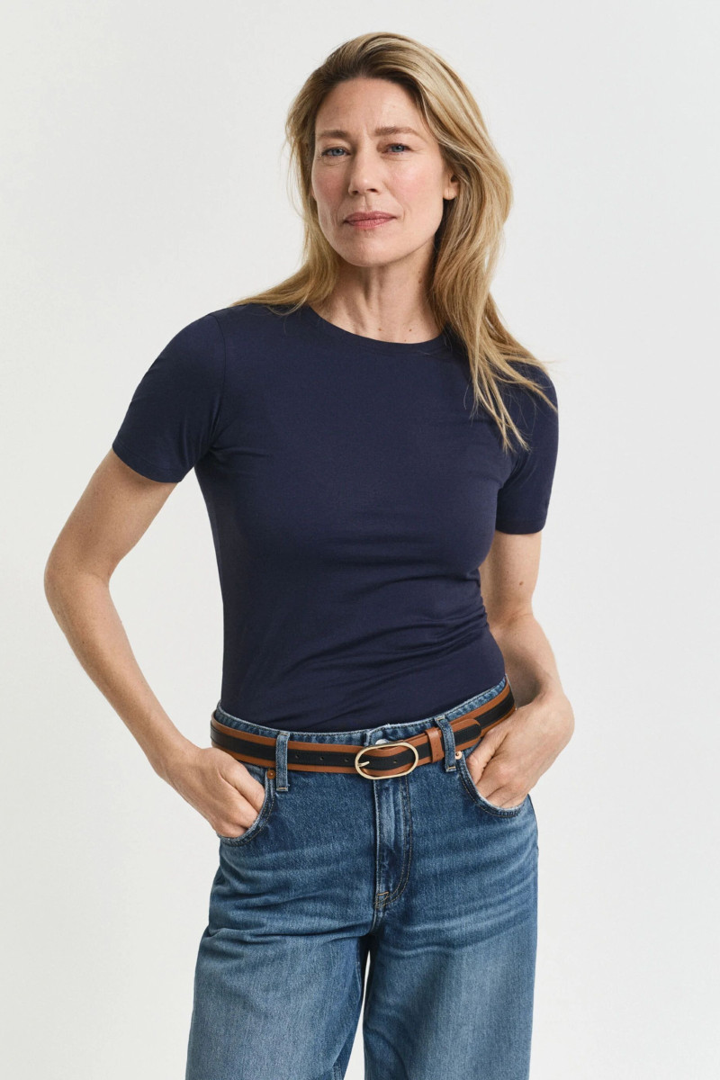 E-shop TRIČKO GANT LIGHT COTTON SS T-SHIRT EVENING BLUE