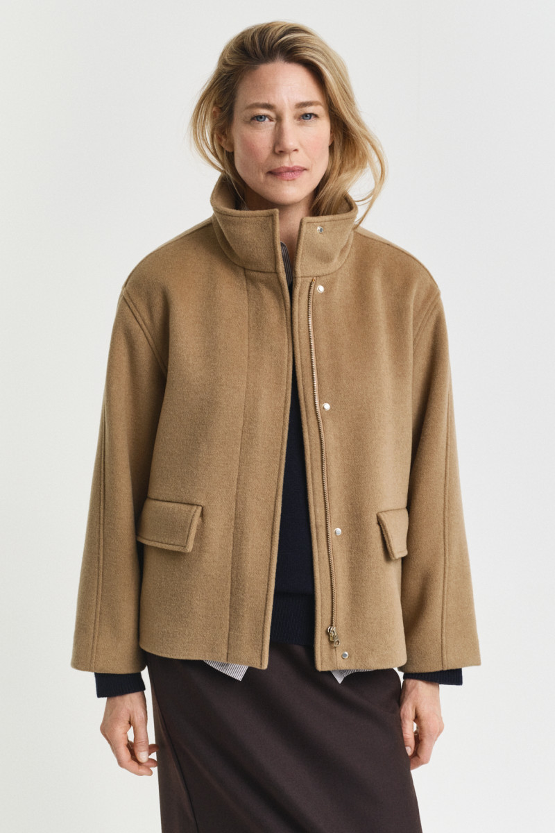 E-shop BUNDA GANT SHORT WOOL JACKET WITH ZIP WARM KHAKI