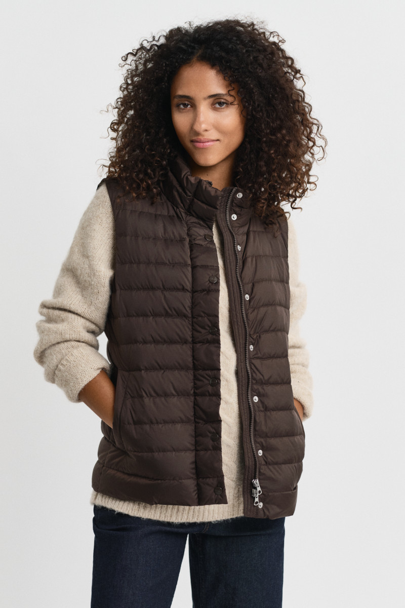 VESTA GANT LIGHT DOWN VEST DEEP BROWN