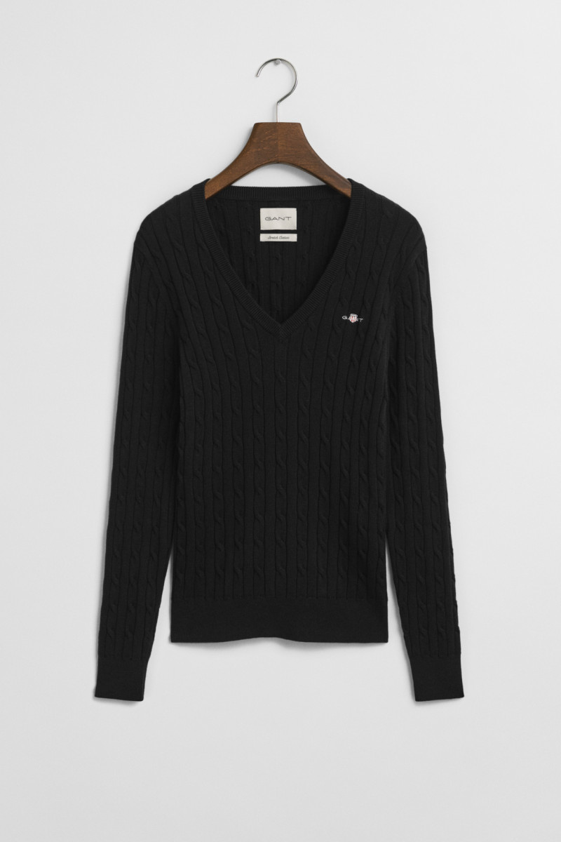 SVETER GANT STRETCH COTTON CABLE V-NECK BLACK