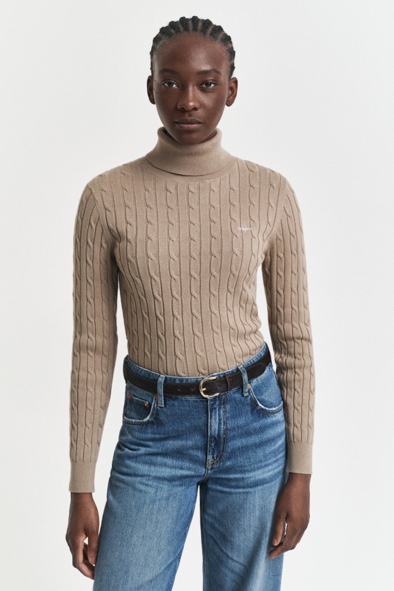 E-shop ROLÁK GANT STRETCH COTTON CABLE TURTLENECK TAUPE BEIGE
