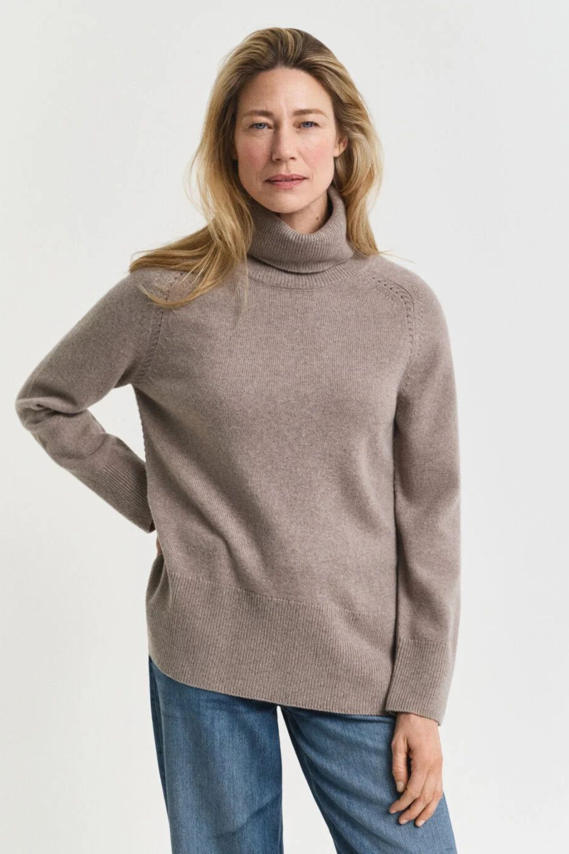 E-shop ROLÁK GANT DETAIL KNIT TURTLENECK TAUPE BEIGE