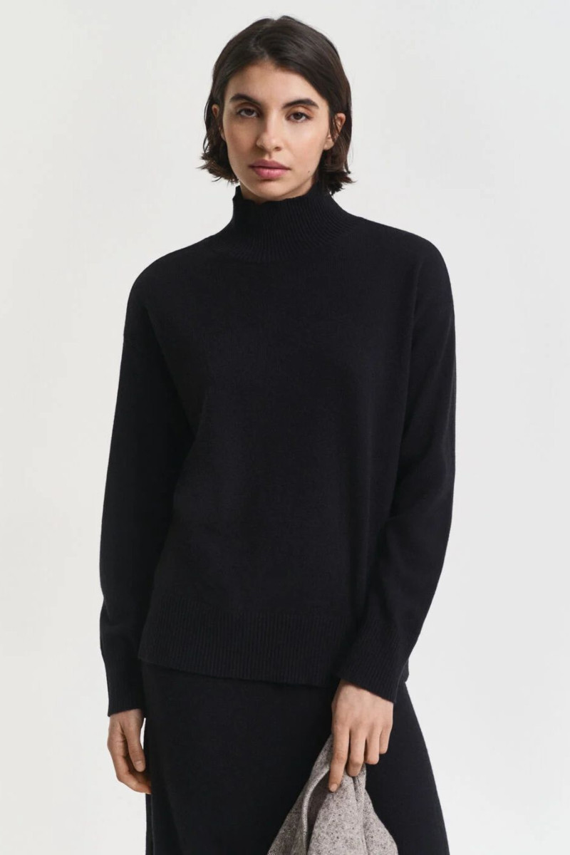 ROLÁK GANT SUPERFINE LAMBSWOOL MOCK NECK BLACK