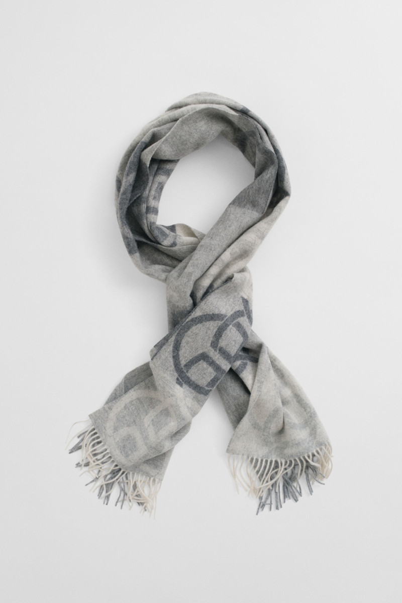 ŠÁL GANT MONOGRAM WOOL SCARF CHARCOAL MELANGE
