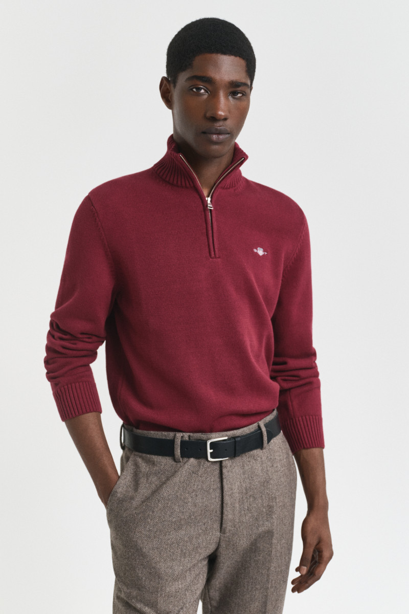 E-shop SVETR GANT CASUAL COTTON HALF ZIP PLUMPED RED