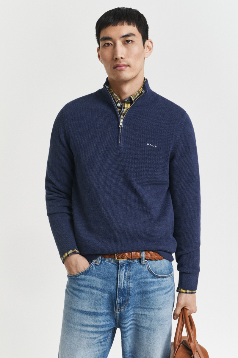 E-shop SVETR GANT COTTON PIQUE HALF ZIP MARINE MELANGE