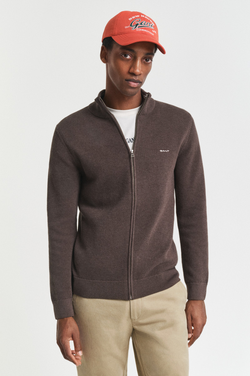 SVETER GANT COTTON PIQUE ZIP CARDIGAN BROWN MELANGE