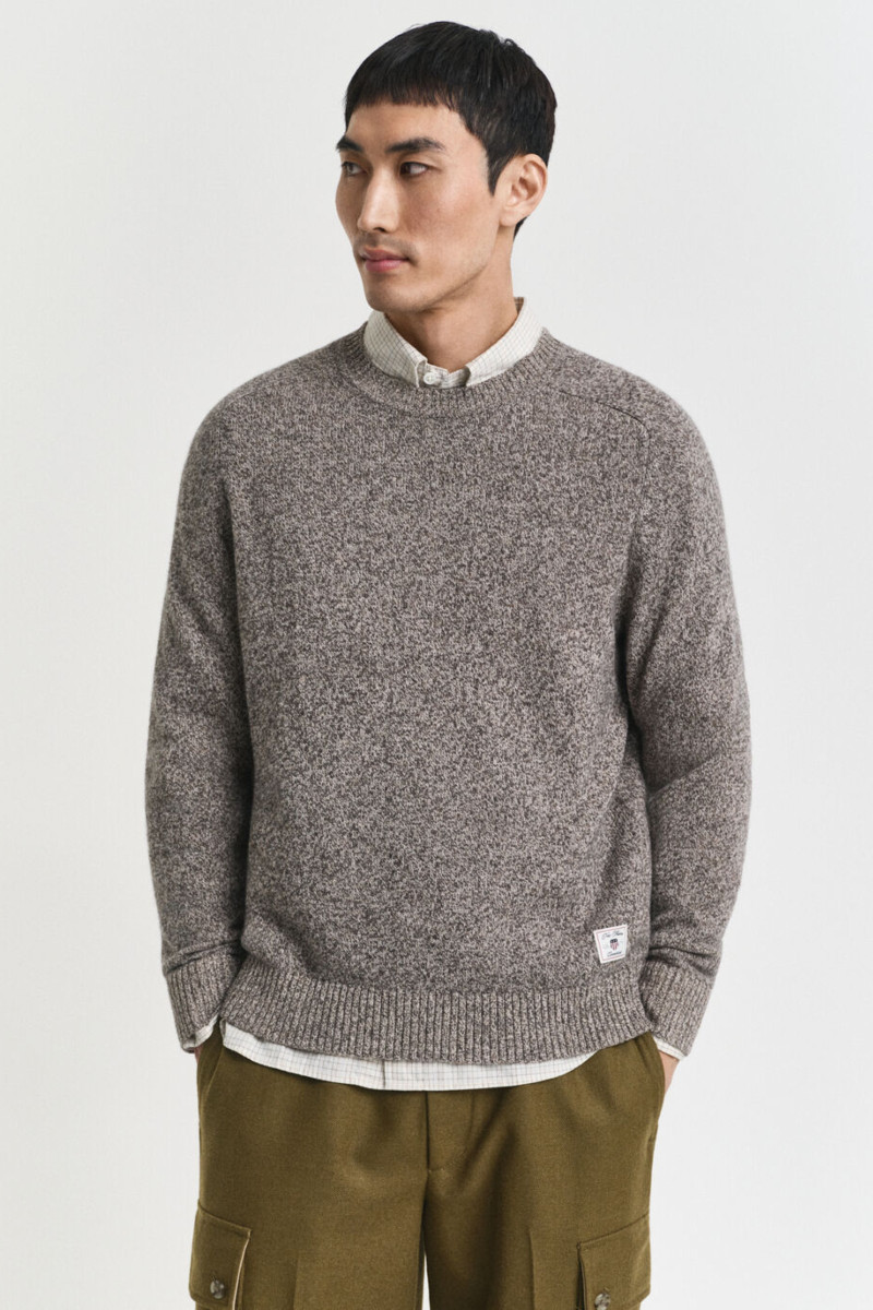 SVETR GANT WOOL BLEND MOULINE C-NECK BROWN MELANGE