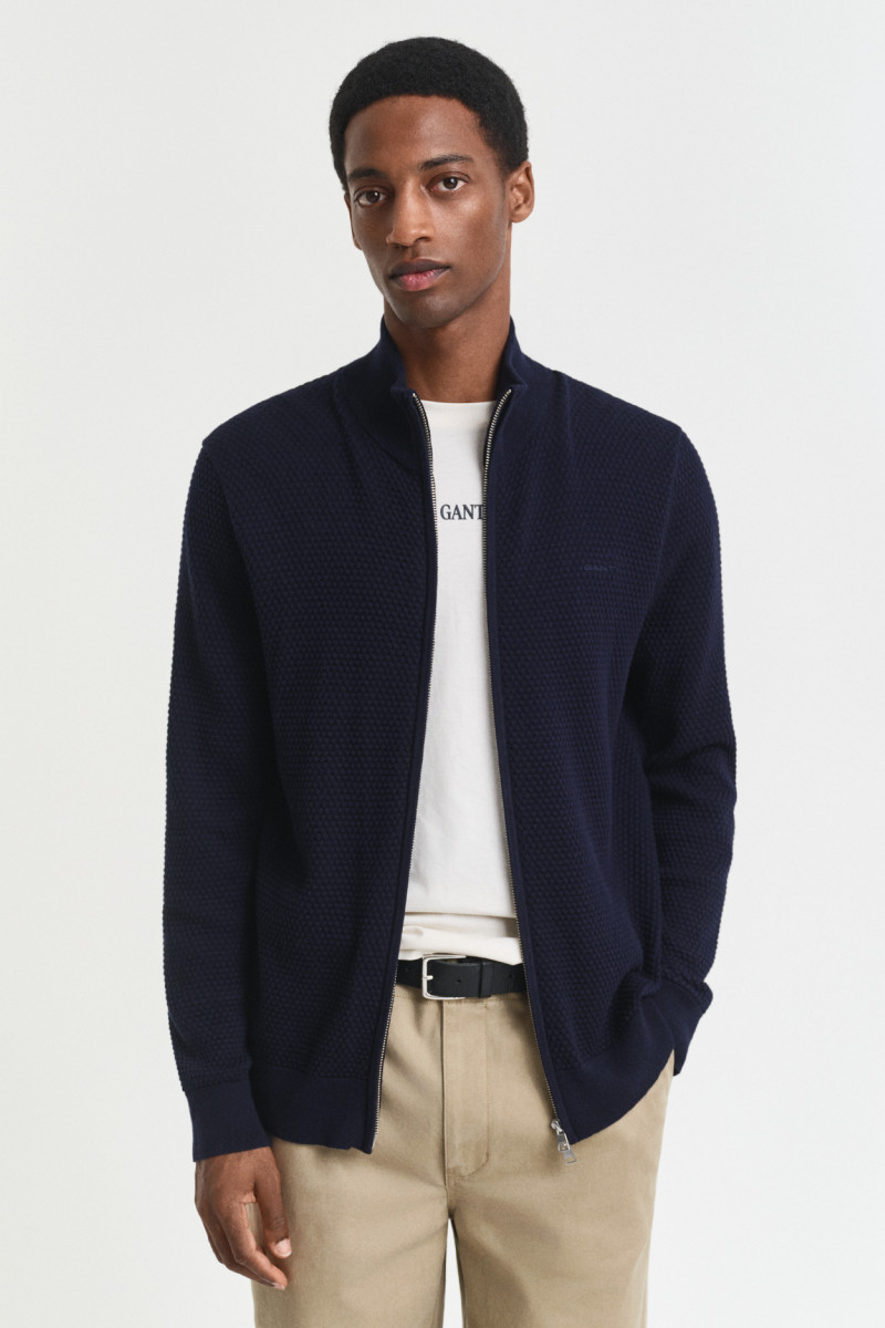 E-shop KARDIGÁN GANT TEXTURED COTTON MERINO CARDIGAN EVENING BLUE