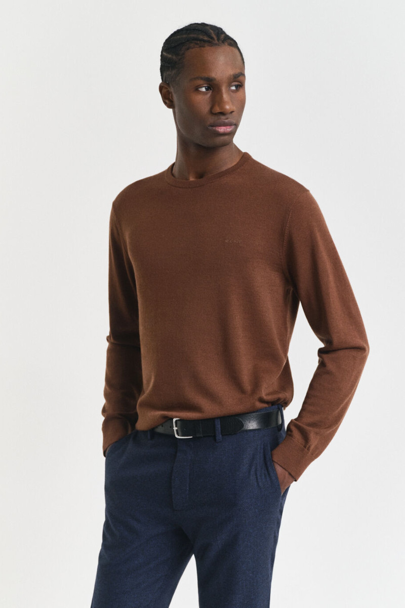 E-shop SVETR GANT EXTRAFINE MERINO WOOL C-NECK MAHOGANY BROWN