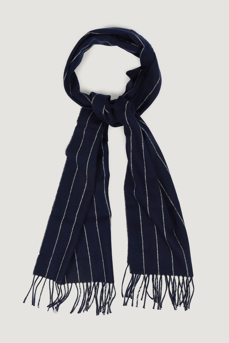SÁL GANT WOOL PINSTRIPED SCARF EVENING BLUE