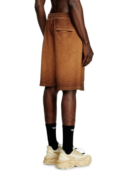 TEPLÁKOVÉ ŠORTKY DIESEL P-CROWDE SHORTS - Fotografia č. 3