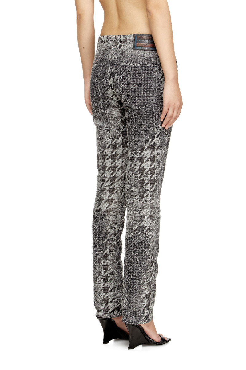 Džínsy Diesel 1992 D-Jiann-Fsh1 Trousers Black