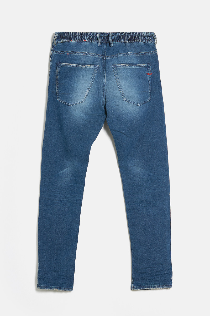 Džínsy Diesel 2032 D-Krooley-B Jogg Sweat Jeans Blue