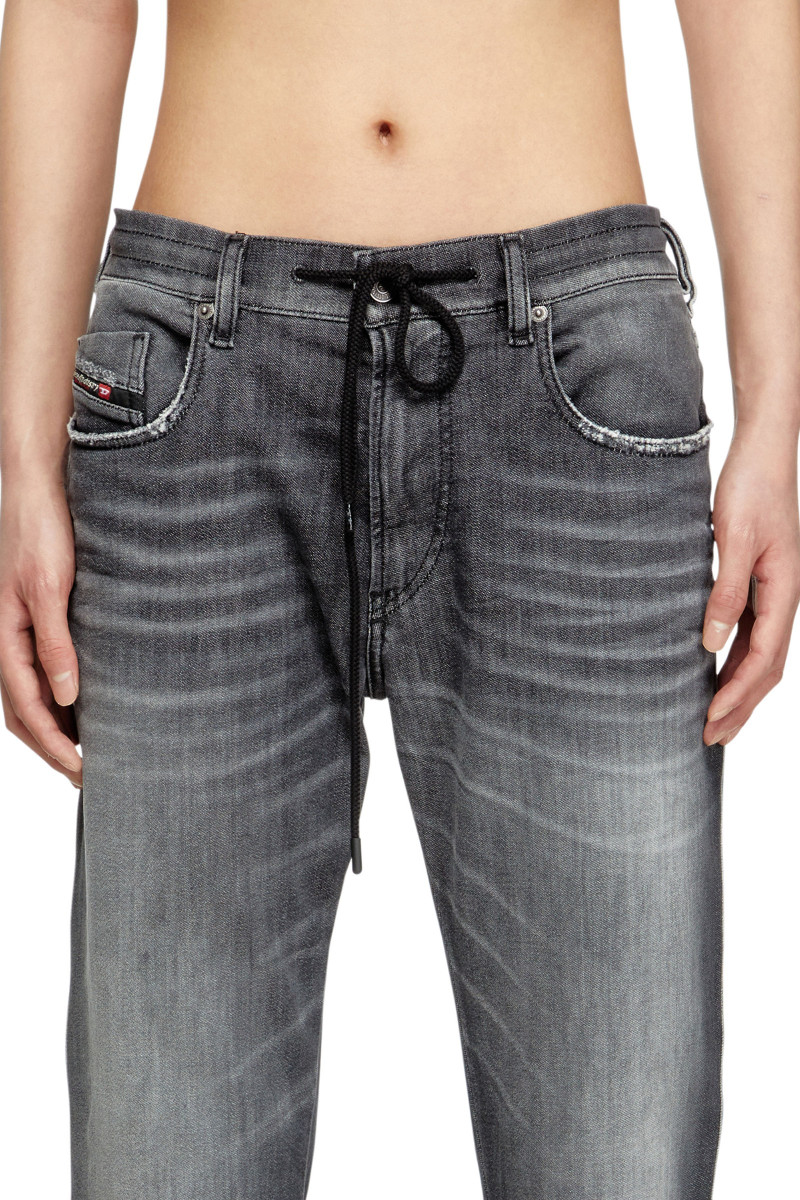 Džínsy Diesel 2062 D-Strukt-B Jogg Sweat Jeans Black
