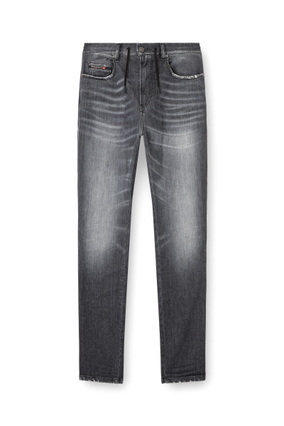 DŽÍNY DIESEL 2062 D-STRUKT-B JOGG SWEAT JEANS - Fotografie č. 5