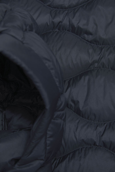 KABÁT PEAK PERFORMANCE W HELIUM DOWN COAT - Fotografie č. 4