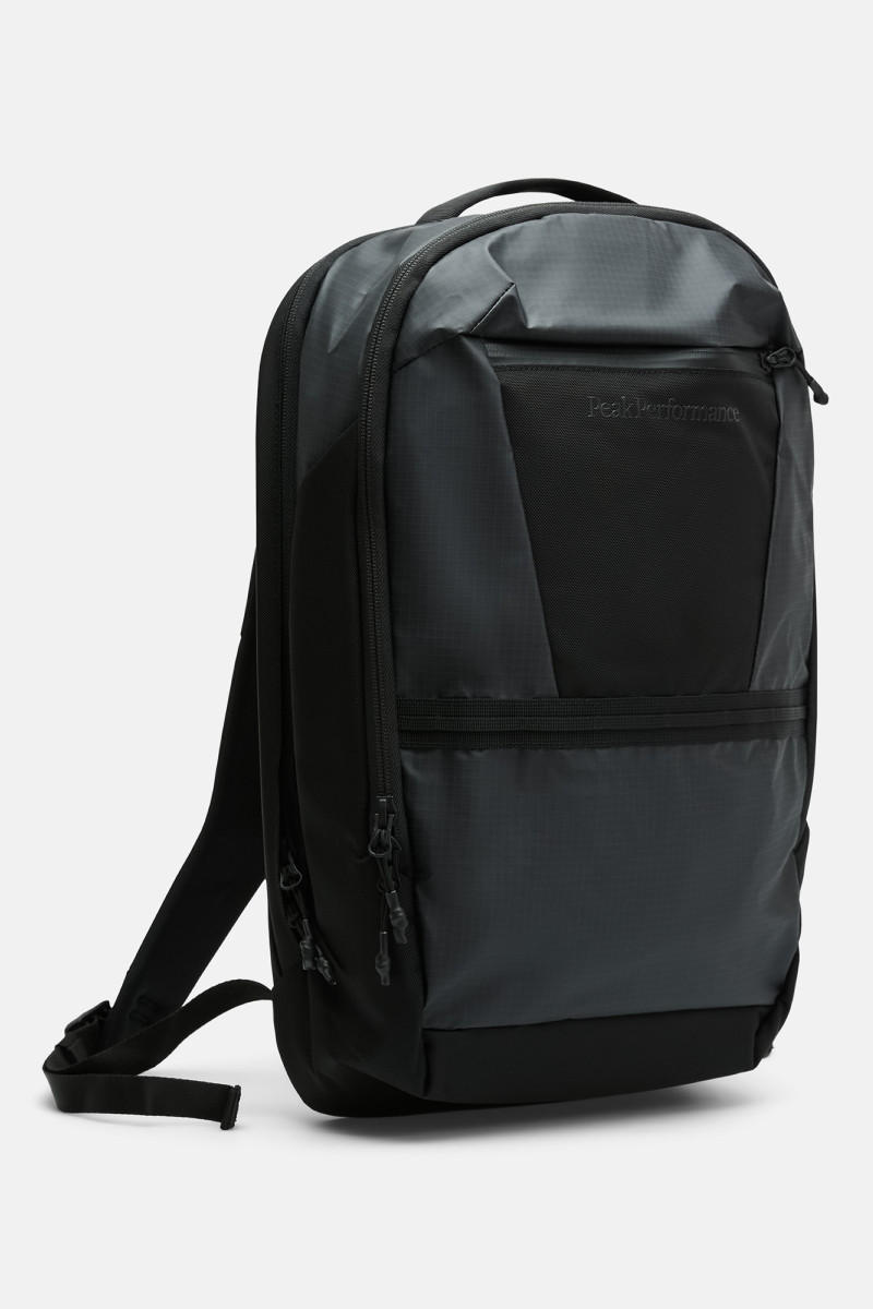 Levně Backpack peak performance commuter backpack black