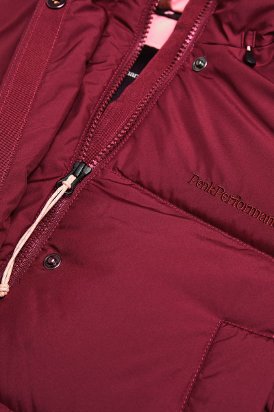 KABÁT PEAK PERFORMANCE W QUIVER DOWN PARKA - Fotografia č. 4