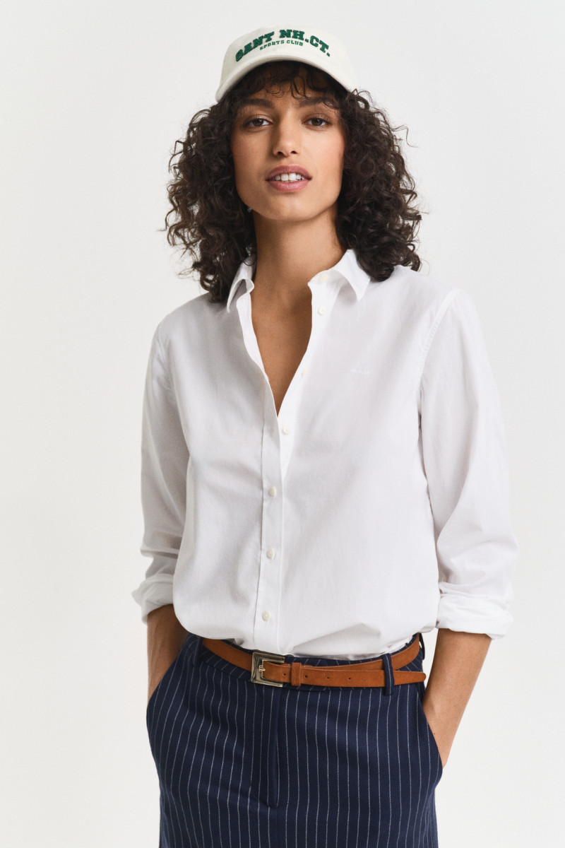 E-shop KOŠILE GANT REG CLASSIC POPLIN SHIRT WHITE