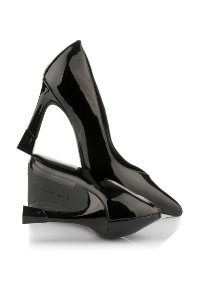 LODIČKY KARL LAGERFELD PREMIERE 90 GLOSS PUMP - Fotografie č. 3
