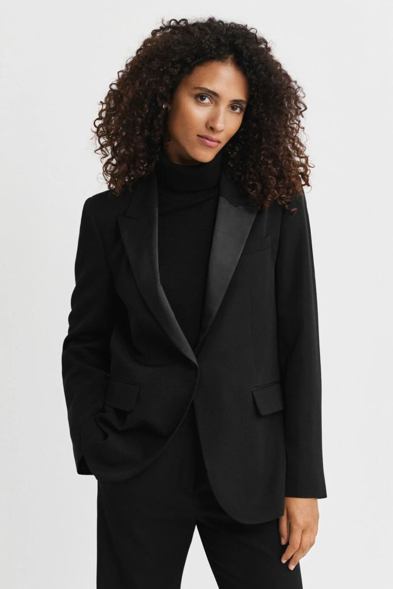SAKO GANT REG WOOL BLEND TUXEDO BLAZER BLACK