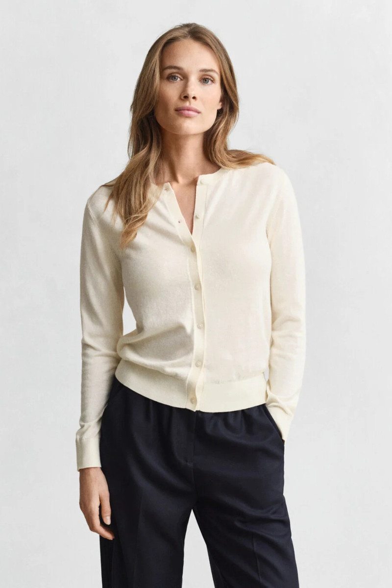 E-shop KARDIGÁN GANT LIGHT KNIT C-NECK CARDIGAN CREAM