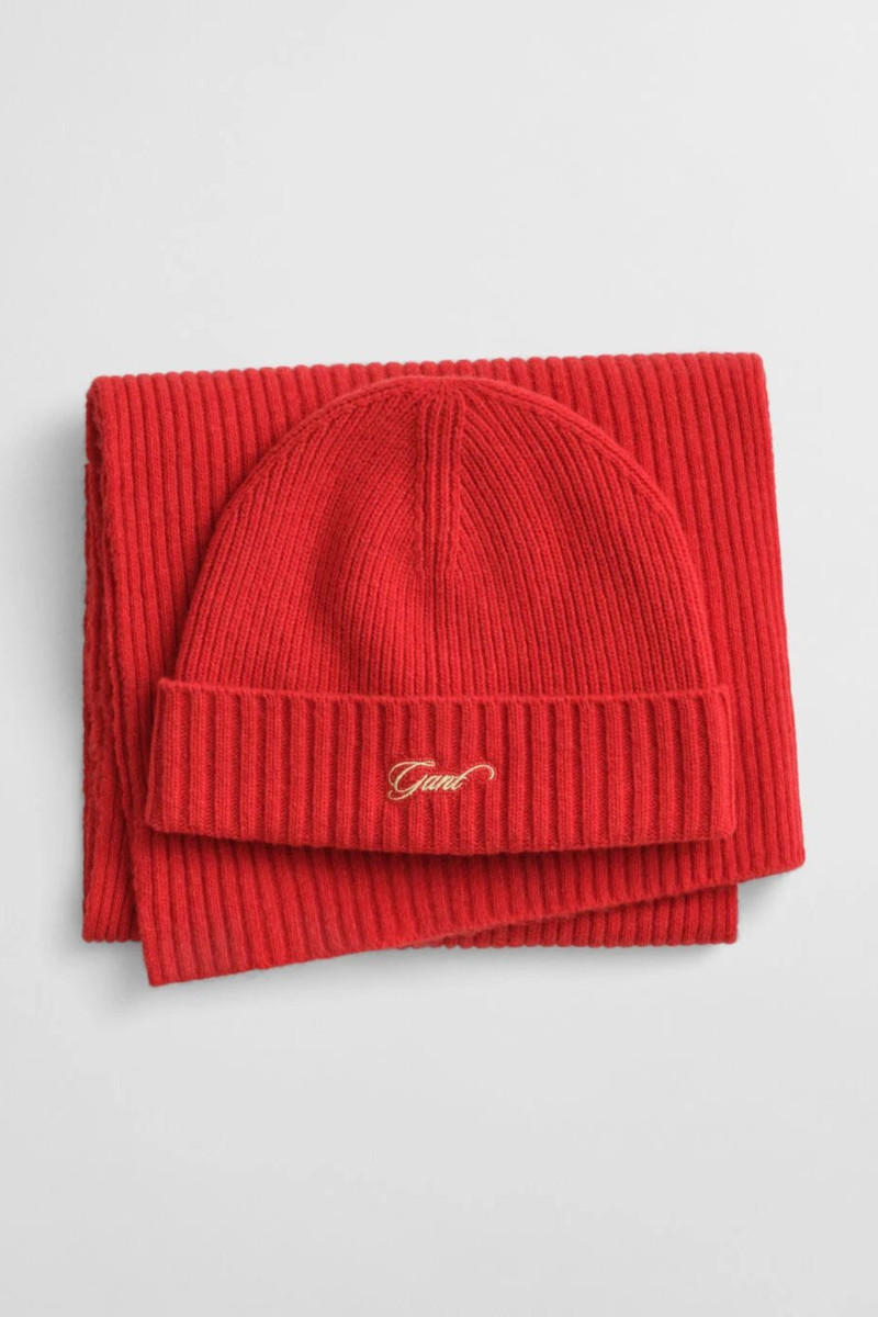 SET ČEPICE A ŠÁLA GANT SCRIPT BEANIE AND SCARF GIFT SET BOLD RED