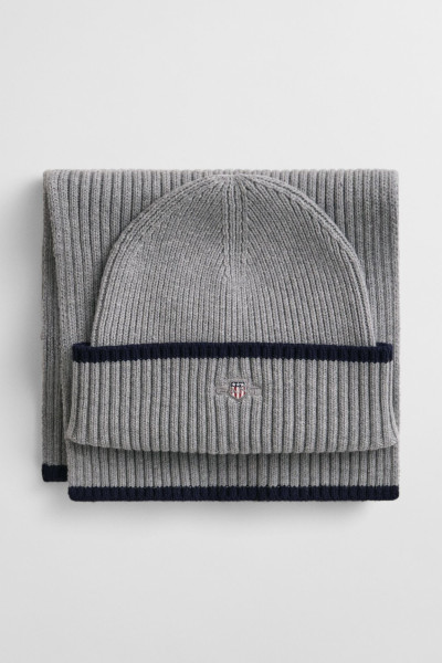 SET ČAPICA A ŠÁL GANT ESSENTIAL GIFT SET - Fotografia č. 1