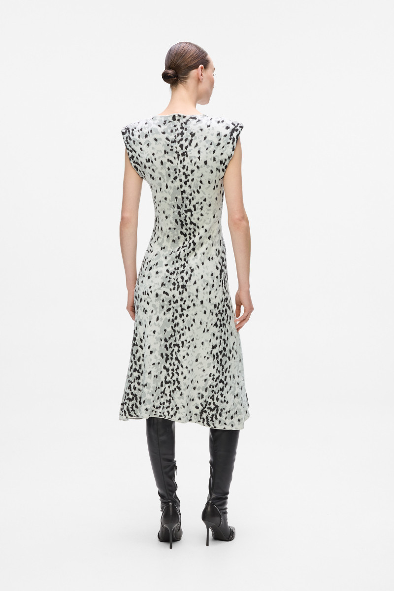 Šaty Karl Lagerfeld Snow Leo Jacquard Knit Dress Aop Karl Snow Leopard