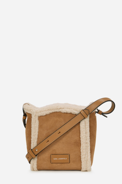 KABELKA KARL LAGERFELD K/CIRCLE SM BUCKET SHEARLING - Fotografie č. 3